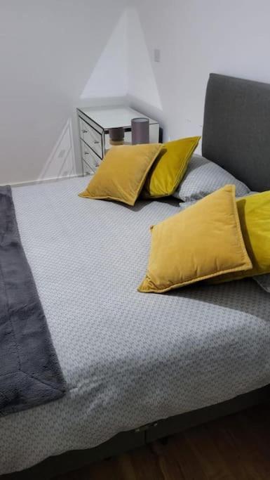 Gillingham One Apartment Ngoại thất bức ảnh