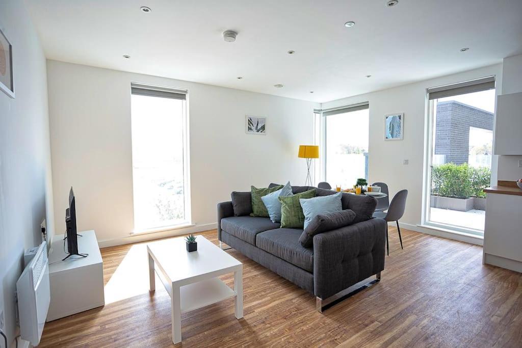 Gillingham One Apartment Ngoại thất bức ảnh